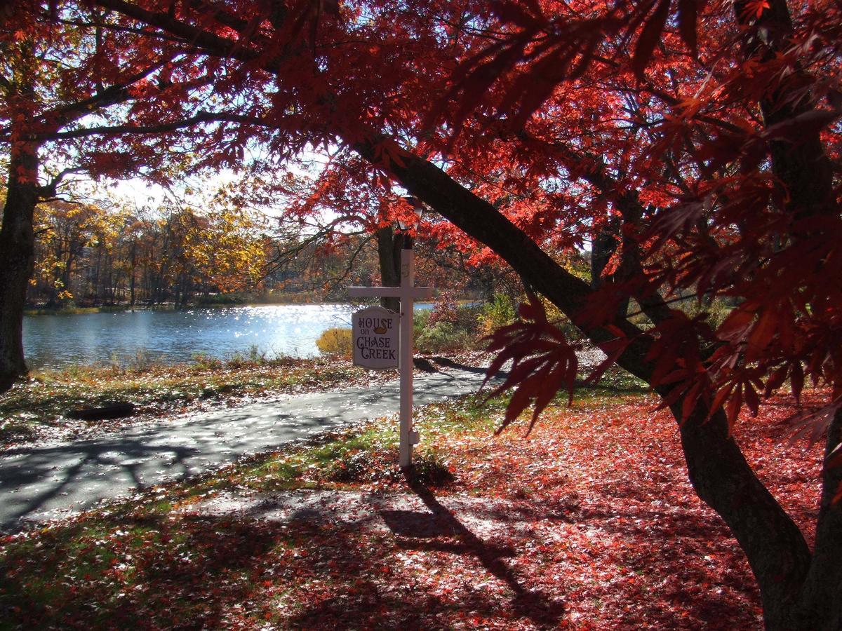 House On Chase Creek Bed & Breakfast Shelter Island Heights Exterior photo