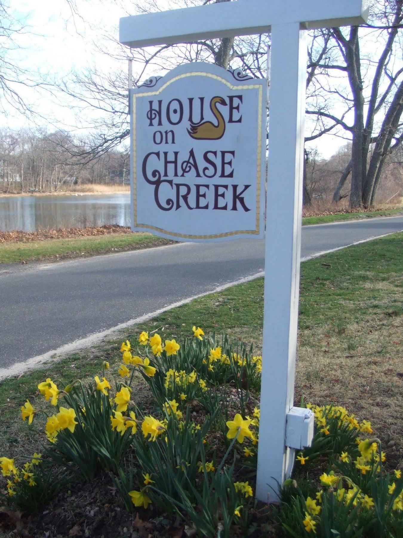 House On Chase Creek Bed & Breakfast Shelter Island Heights Exterior photo